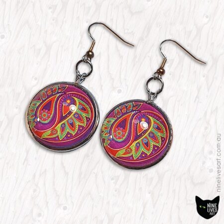 12mm cabochon earrings in magenta lime colours featuring paisley design